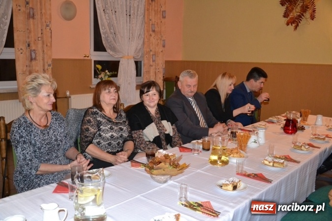 Zdjęcie w galerii na portalu naszraciborz.pl: Jesienny pociąg pełen seniorów!  wiadomości z regionu