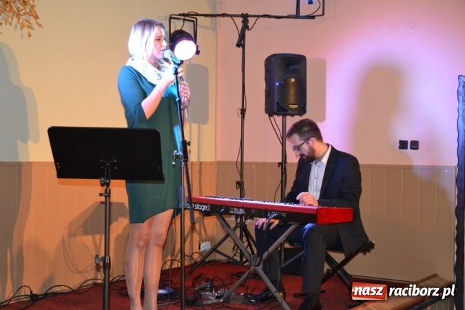 Zdjęcie w galerii na portalu naszraciborz.pl: Jesienny pociąg pełen seniorów!  wiadomości z regionu