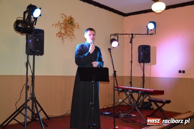 Zdjęcie w galerii na portalu naszraciborz.pl: Jesienny pociąg pełen seniorów!  wiadomości z regionu