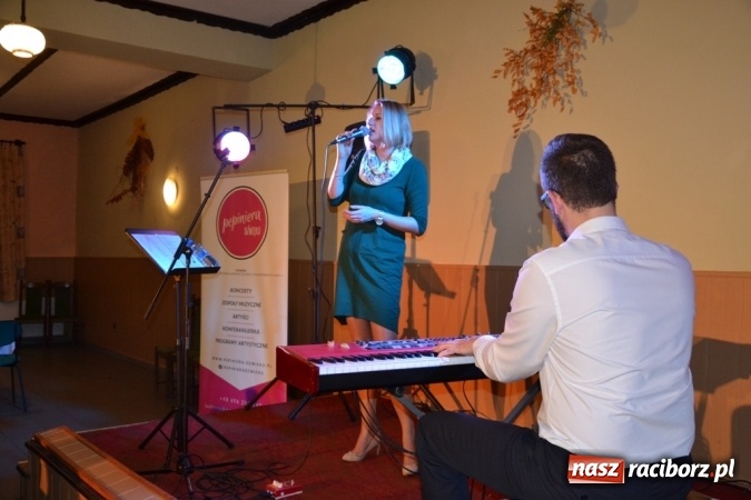 Zdjęcie w galerii na portalu naszraciborz.pl: Jesienny pociąg pełen seniorów!  wiadomości z regionu