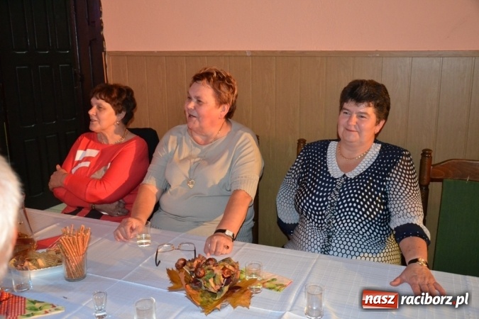 Zdjęcie w galerii na portalu naszraciborz.pl: Jesienny pociąg pełen seniorów!  wiadomości z regionu