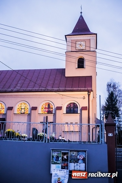 Zdjęcie w galerii na portalu naszraciborz.pl: Święty Marcin na koniu w Owsiszczach wiadomości z regionu