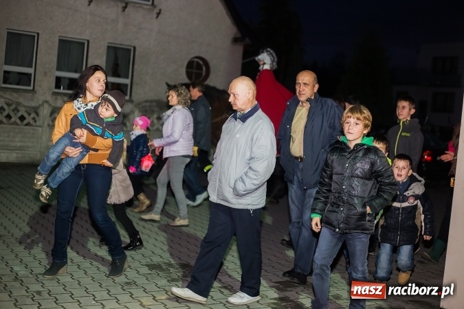 Zdjęcie w galerii na portalu naszraciborz.pl: Święty Marcin na koniu w Owsiszczach wiadomości z regionu