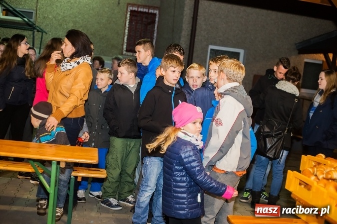 Zdjęcie w galerii na portalu naszraciborz.pl: Święty Marcin na koniu w Owsiszczach wiadomości z regionu