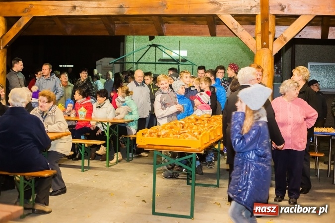 Zdjęcie w galerii na portalu naszraciborz.pl: Święty Marcin na koniu w Owsiszczach wiadomości z regionu