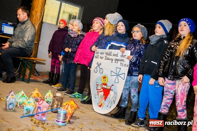 Zdjęcie w galerii na portalu naszraciborz.pl: Święty Marcin na koniu w Owsiszczach wiadomości z regionu