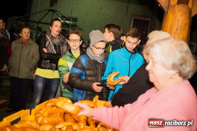 Zdjęcie w galerii na portalu naszraciborz.pl: Święty Marcin na koniu w Owsiszczach wiadomości z regionu