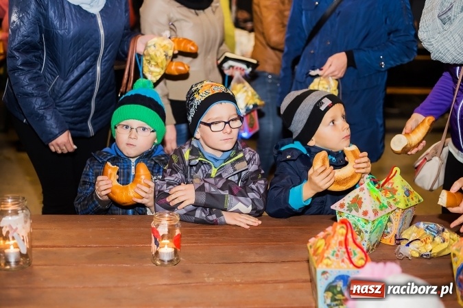 Zdjęcie w galerii na portalu naszraciborz.pl: Święty Marcin na koniu w Owsiszczach wiadomości z regionu