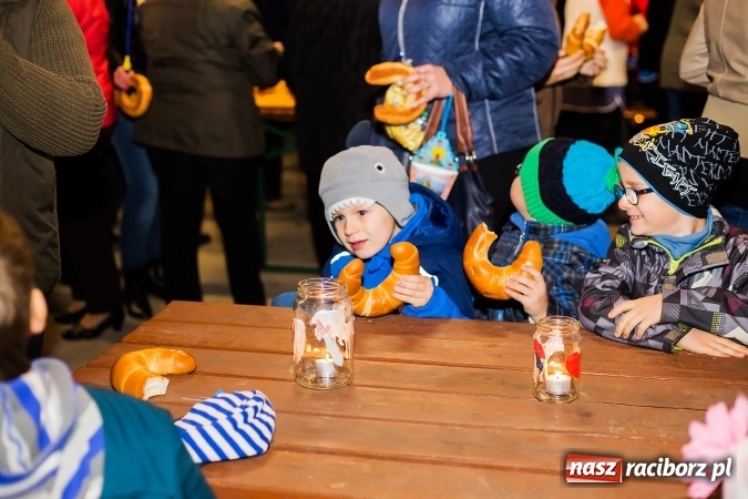 Zdjęcie w galerii na portalu naszraciborz.pl: Święty Marcin na koniu w Owsiszczach wiadomości z regionu