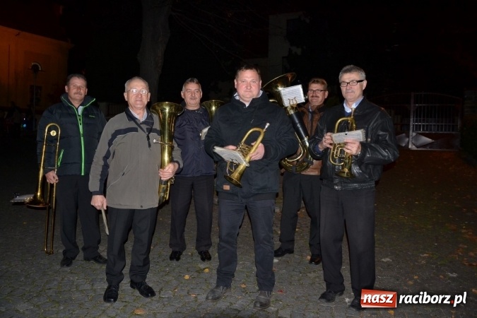 Zdjęcie w galerii na portalu naszraciborz.pl: Święty Marcin i pyszne rogale w Tworkowie wiadomości z regionu