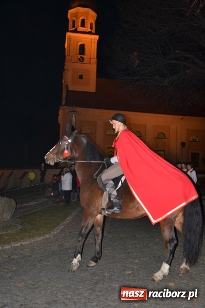 Zdjęcie w galerii na portalu naszraciborz.pl: Święty Marcin i pyszne rogale w Tworkowie wiadomości z regionu