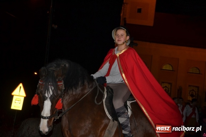 Zdjęcie w galerii na portalu naszraciborz.pl: Święty Marcin i pyszne rogale w Tworkowie wiadomości z regionu