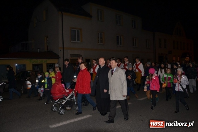 Zdjęcie w galerii na portalu naszraciborz.pl: Święty Marcin i pyszne rogale w Tworkowie wiadomości z regionu