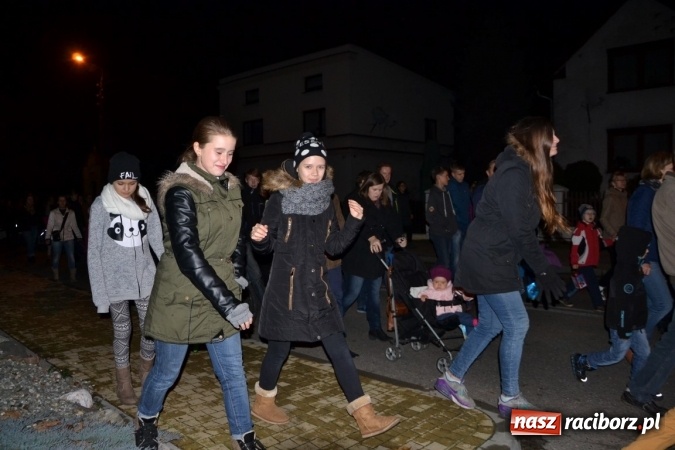 Zdjęcie w galerii na portalu naszraciborz.pl: Święty Marcin i pyszne rogale w Tworkowie wiadomości z regionu