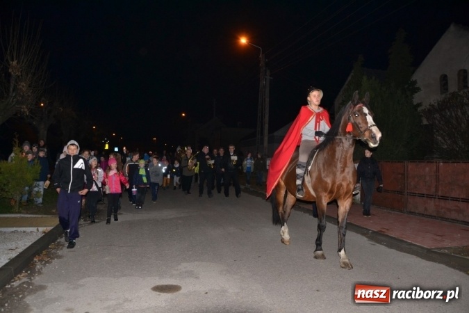 Zdjęcie w galerii na portalu naszraciborz.pl: Święty Marcin i pyszne rogale w Tworkowie wiadomości z regionu