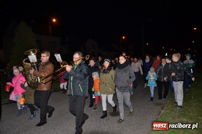 Zdjęcie w galerii na portalu naszraciborz.pl: Święty Marcin i pyszne rogale w Tworkowie wiadomości z regionu