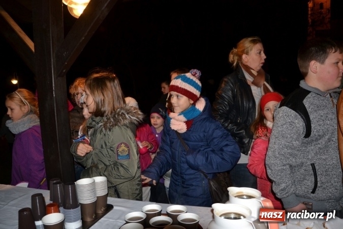 Zdjęcie w galerii na portalu naszraciborz.pl: Święty Marcin i pyszne rogale w Tworkowie wiadomości z regionu