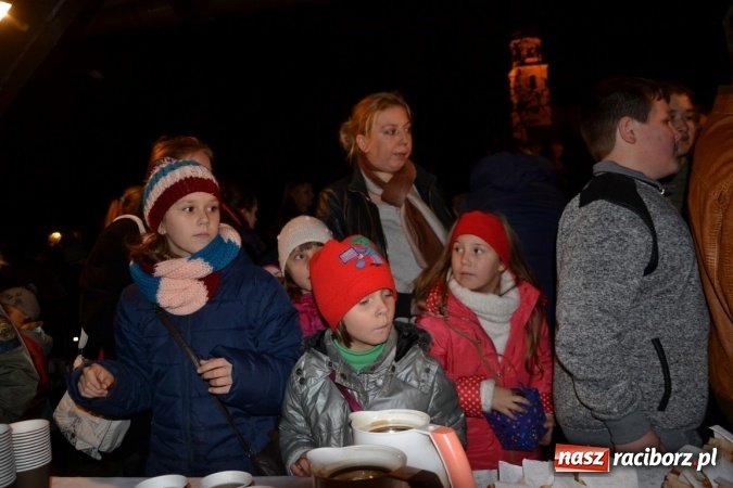 Zdjęcie w galerii na portalu naszraciborz.pl: Święty Marcin i pyszne rogale w Tworkowie wiadomości z regionu