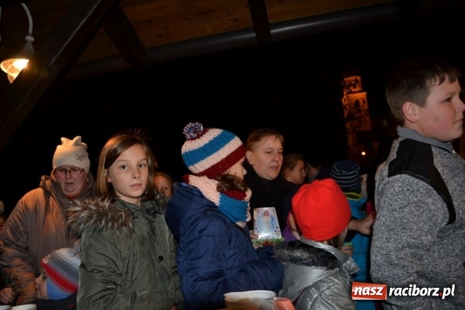 Zdjęcie w galerii na portalu naszraciborz.pl: Święty Marcin i pyszne rogale w Tworkowie wiadomości z regionu