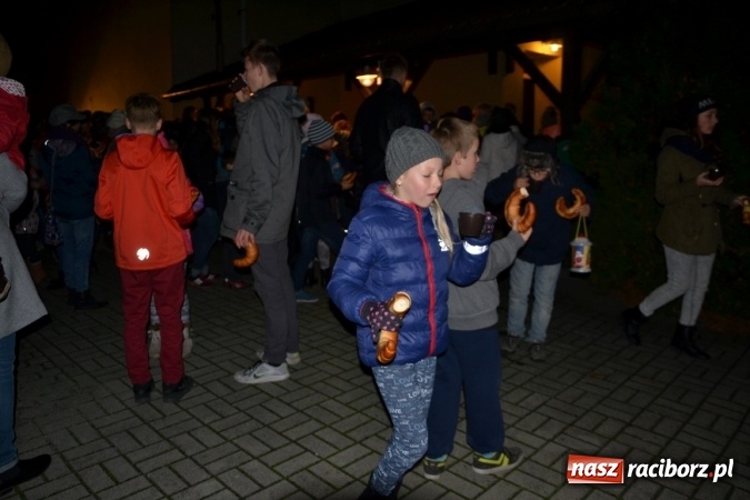 Zdjęcie w galerii na portalu naszraciborz.pl: Święty Marcin i pyszne rogale w Tworkowie wiadomości z regionu