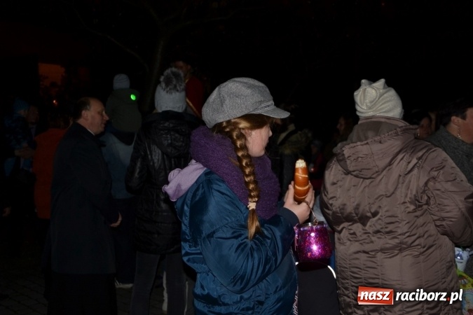 Zdjęcie w galerii na portalu naszraciborz.pl: Święty Marcin i pyszne rogale w Tworkowie wiadomości z regionu