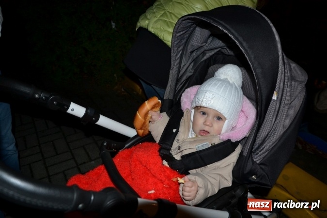 Zdjęcie w galerii na portalu naszraciborz.pl: Święty Marcin i pyszne rogale w Tworkowie wiadomości z regionu