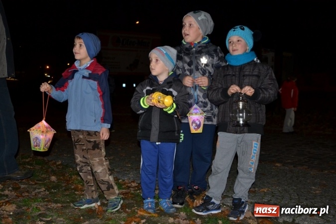 Zdjęcie w galerii na portalu naszraciborz.pl: W Krzyżanowicach ze świętym Marcinem i lampionami wiadomości z regionu