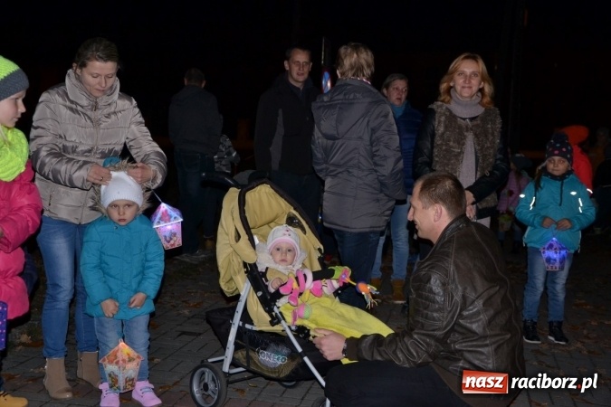 Zdjęcie w galerii na portalu naszraciborz.pl: W Krzyżanowicach ze świętym Marcinem i lampionami wiadomości z regionu