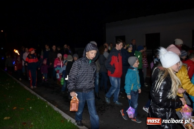 Zdjęcie w galerii na portalu naszraciborz.pl: W Krzyżanowicach ze świętym Marcinem i lampionami wiadomości z regionu