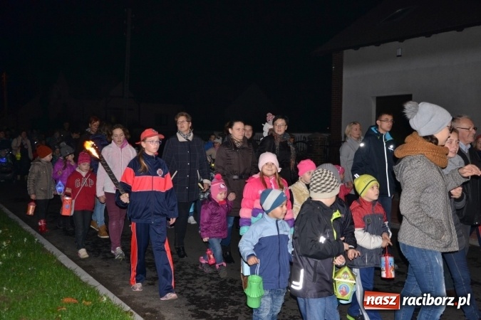 Zdjęcie w galerii na portalu naszraciborz.pl: W Krzyżanowicach ze świętym Marcinem i lampionami wiadomości z regionu