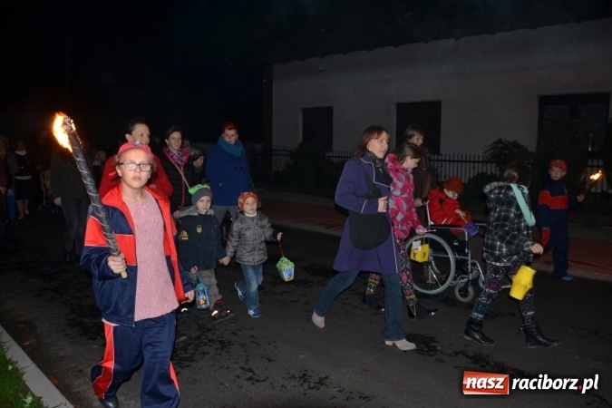 Zdjęcie w galerii na portalu naszraciborz.pl: W Krzyżanowicach ze świętym Marcinem i lampionami wiadomości z regionu