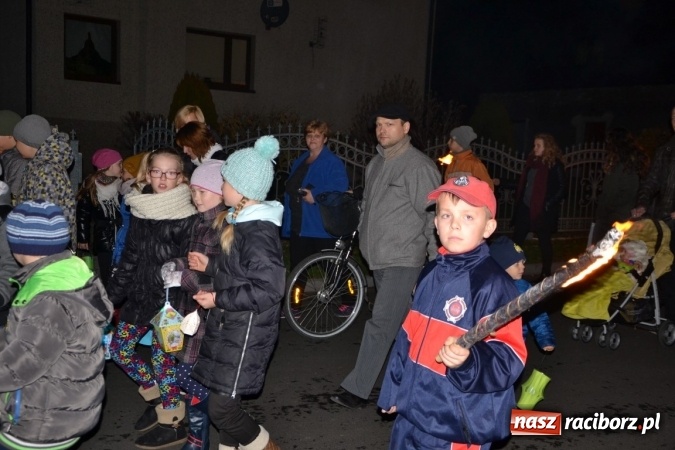 Zdjęcie w galerii na portalu naszraciborz.pl: W Krzyżanowicach ze świętym Marcinem i lampionami wiadomości z regionu