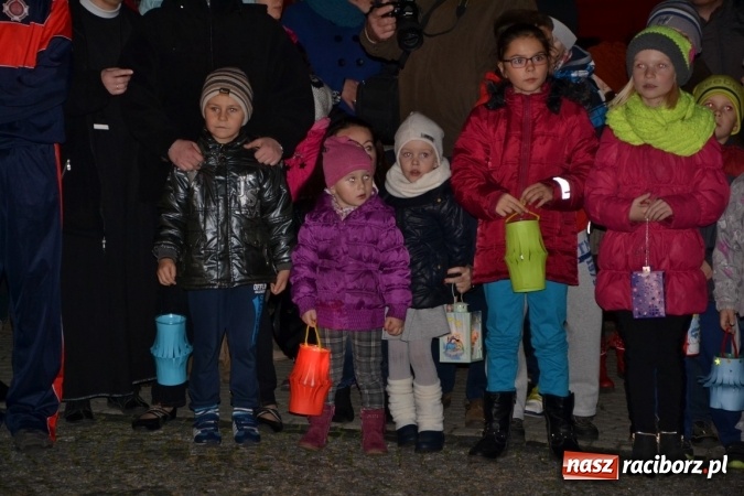 Zdjęcie w galerii na portalu naszraciborz.pl: W Krzyżanowicach ze świętym Marcinem i lampionami wiadomości z regionu