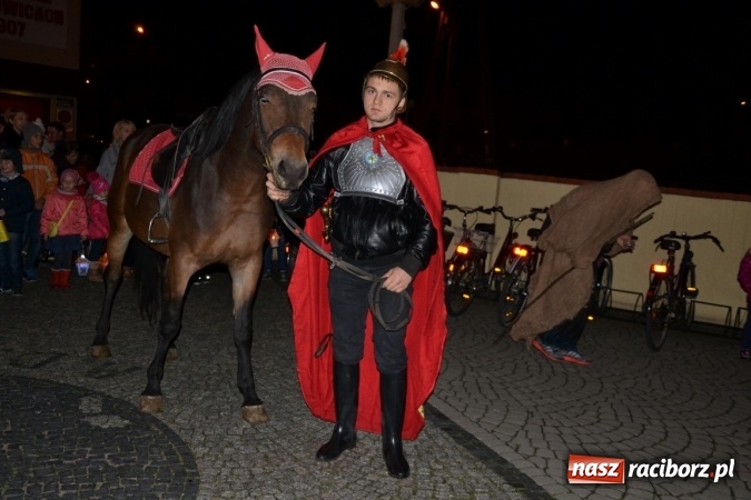 Zdjęcie w galerii na portalu naszraciborz.pl: W Krzyżanowicach ze świętym Marcinem i lampionami wiadomości z regionu