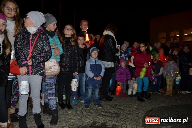 Zdjęcie w galerii na portalu naszraciborz.pl: W Krzyżanowicach ze świętym Marcinem i lampionami wiadomości z regionu