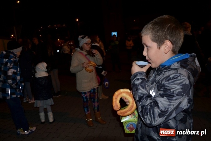 Zdjęcie w galerii na portalu naszraciborz.pl: W Krzyżanowicach ze świętym Marcinem i lampionami wiadomości z regionu
