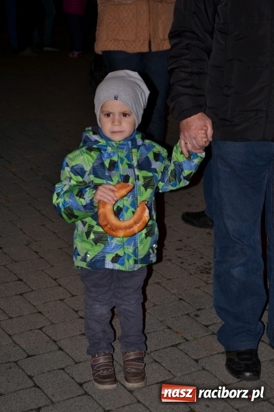 Zdjęcie w galerii na portalu naszraciborz.pl: W Krzyżanowicach ze świętym Marcinem i lampionami wiadomości z regionu