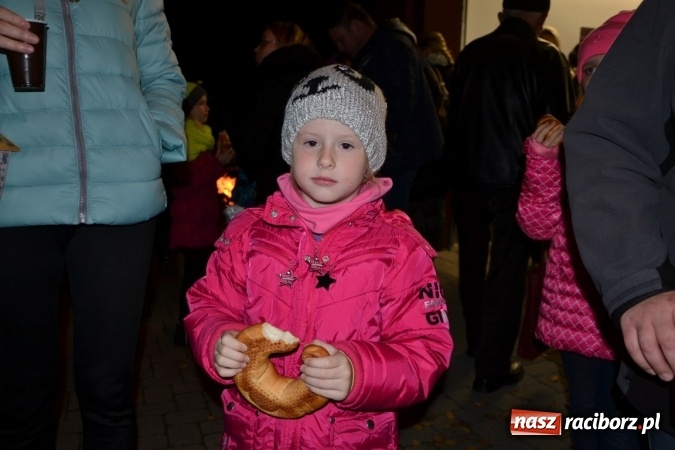 Zdjęcie w galerii na portalu naszraciborz.pl: W Krzyżanowicach ze świętym Marcinem i lampionami wiadomości z regionu