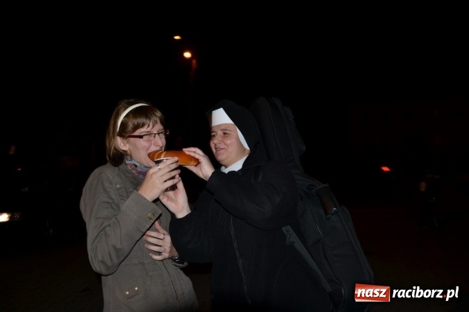 Zdjęcie w galerii na portalu naszraciborz.pl: W Krzyżanowicach ze świętym Marcinem i lampionami wiadomości z regionu