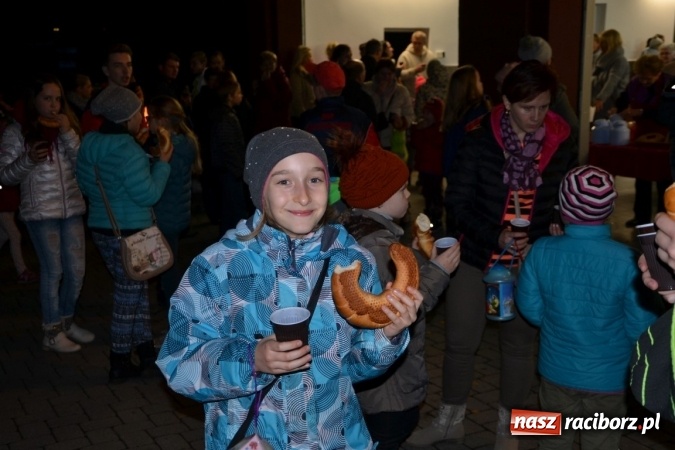 Zdjęcie w galerii na portalu naszraciborz.pl: W Krzyżanowicach ze świętym Marcinem i lampionami wiadomości z regionu
