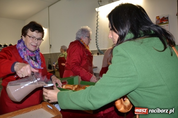 Zdjęcie w galerii na portalu naszraciborz.pl: W Krzyżanowicach ze świętym Marcinem i lampionami wiadomości z regionu