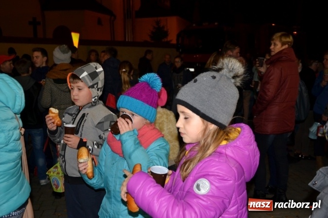 Zdjęcie w galerii na portalu naszraciborz.pl: W Krzyżanowicach ze świętym Marcinem i lampionami wiadomości z regionu