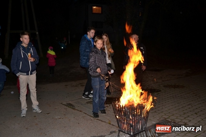 Zdjęcie w galerii na portalu naszraciborz.pl: W Krzyżanowicach ze świętym Marcinem i lampionami wiadomości z regionu