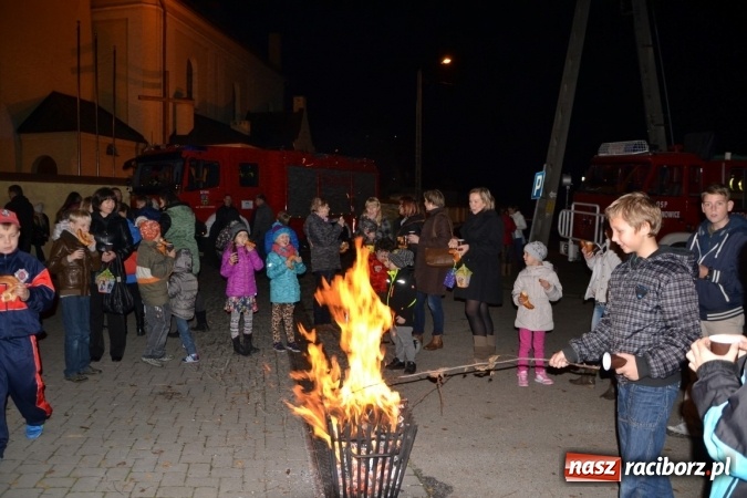 Zdjęcie w galerii na portalu naszraciborz.pl: W Krzyżanowicach ze świętym Marcinem i lampionami wiadomości z regionu