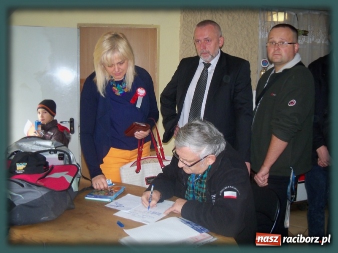 Zdjęcie w galerii na portalu naszraciborz.pl: Jedenaście strzałów z okazji Święta Niepodległości wiadomości z regionu