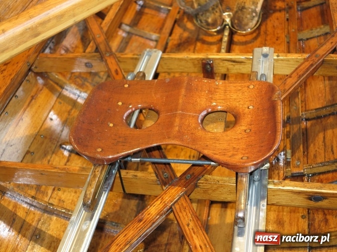 Zdjęcie w galerii na portalu naszraciborz.pl: Podpisanie porozumienia i otwarcie wystawy łodzi historycznej z 1929 roku w H2Ostróg wiadomości z regionu