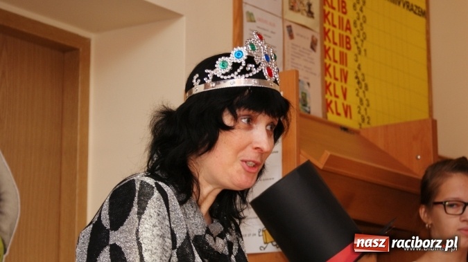 Zdjęcie w galerii na portalu naszraciborz.pl: Obowiązki czytelnika traktować z powagą… przyrzekamy!  wiadomości z regionu