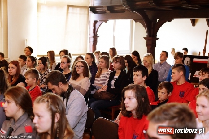 Zdjęcie w galerii na portalu naszraciborz.pl: Z szacunku dla Polski niepodległej wiadomości z regionu