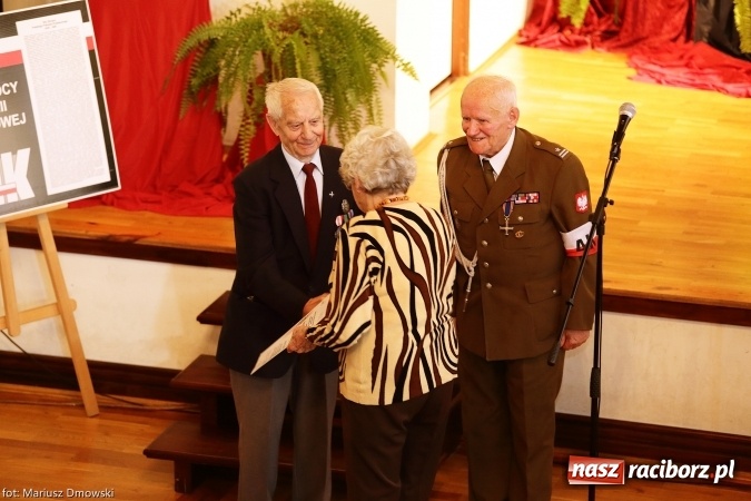 Zdjęcie w galerii na portalu naszraciborz.pl: Z szacunku dla Polski niepodległej wiadomości z regionu