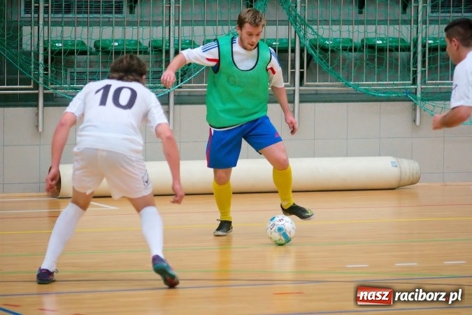 Zdjęcie w galerii na portalu naszraciborz.pl: HLPN: Pechowy piątek debiutantów I ligi wiadomości z regionu